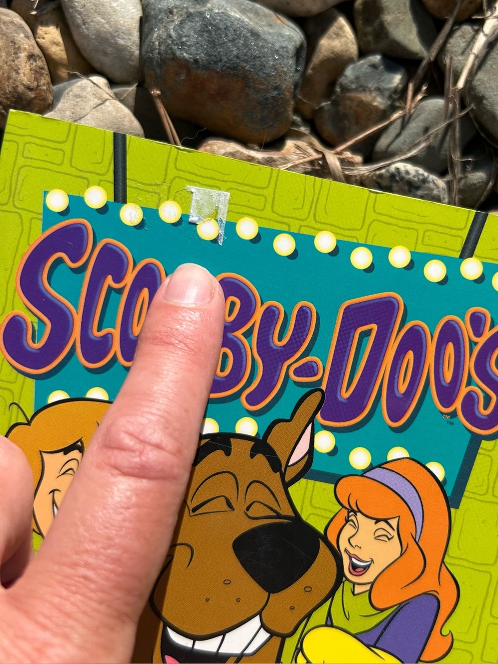 🩶5/$30 Scooby-Doo's Laugh-Out-Loud Jokes! Children’s Joke Book - Picture 3 of 11